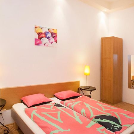 Carolyn Apartman In The Old City Apartment Budapest Exterior photo